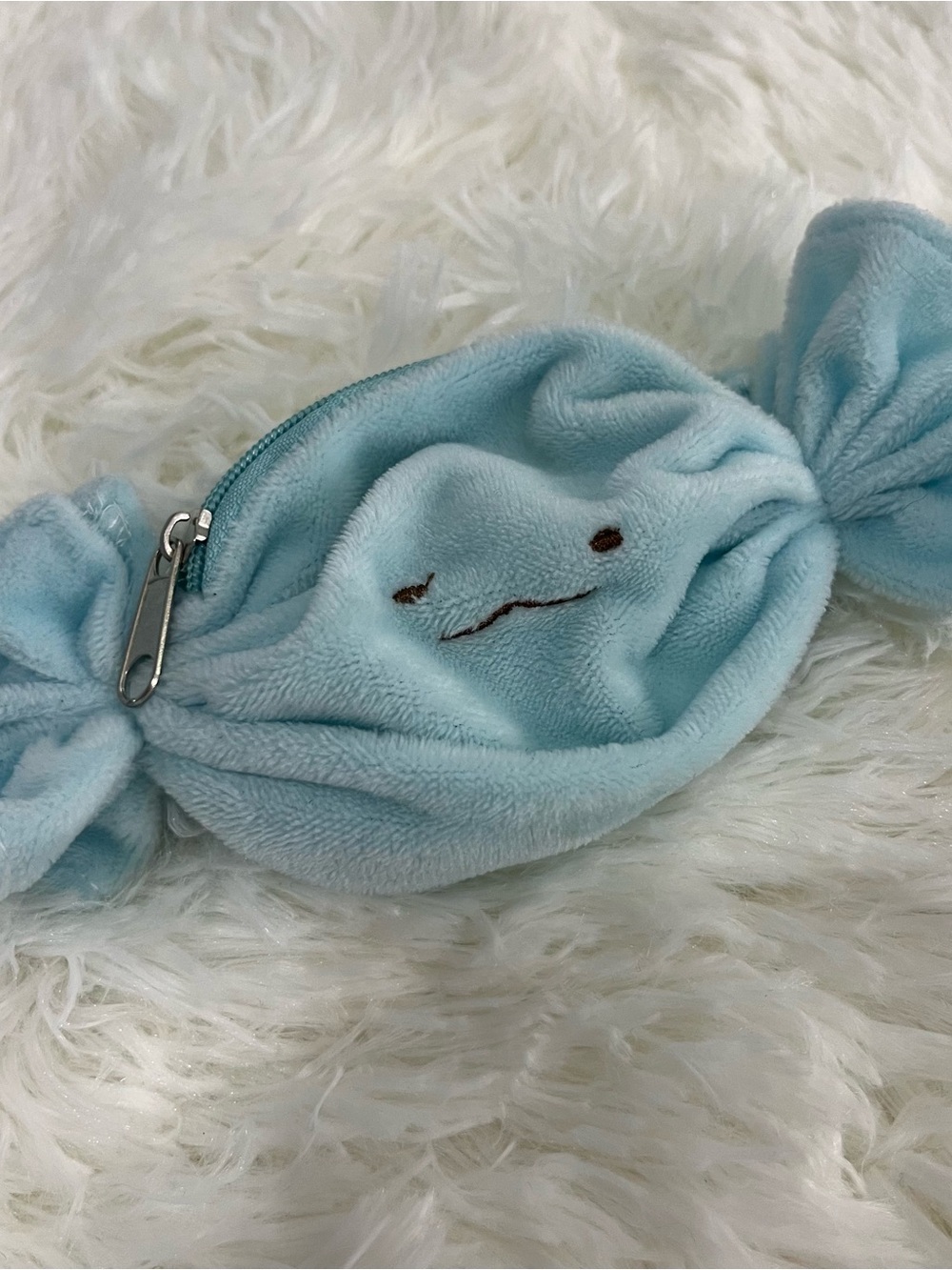IDOLiSH 7 Kiradol Candy-Shaped Pouch